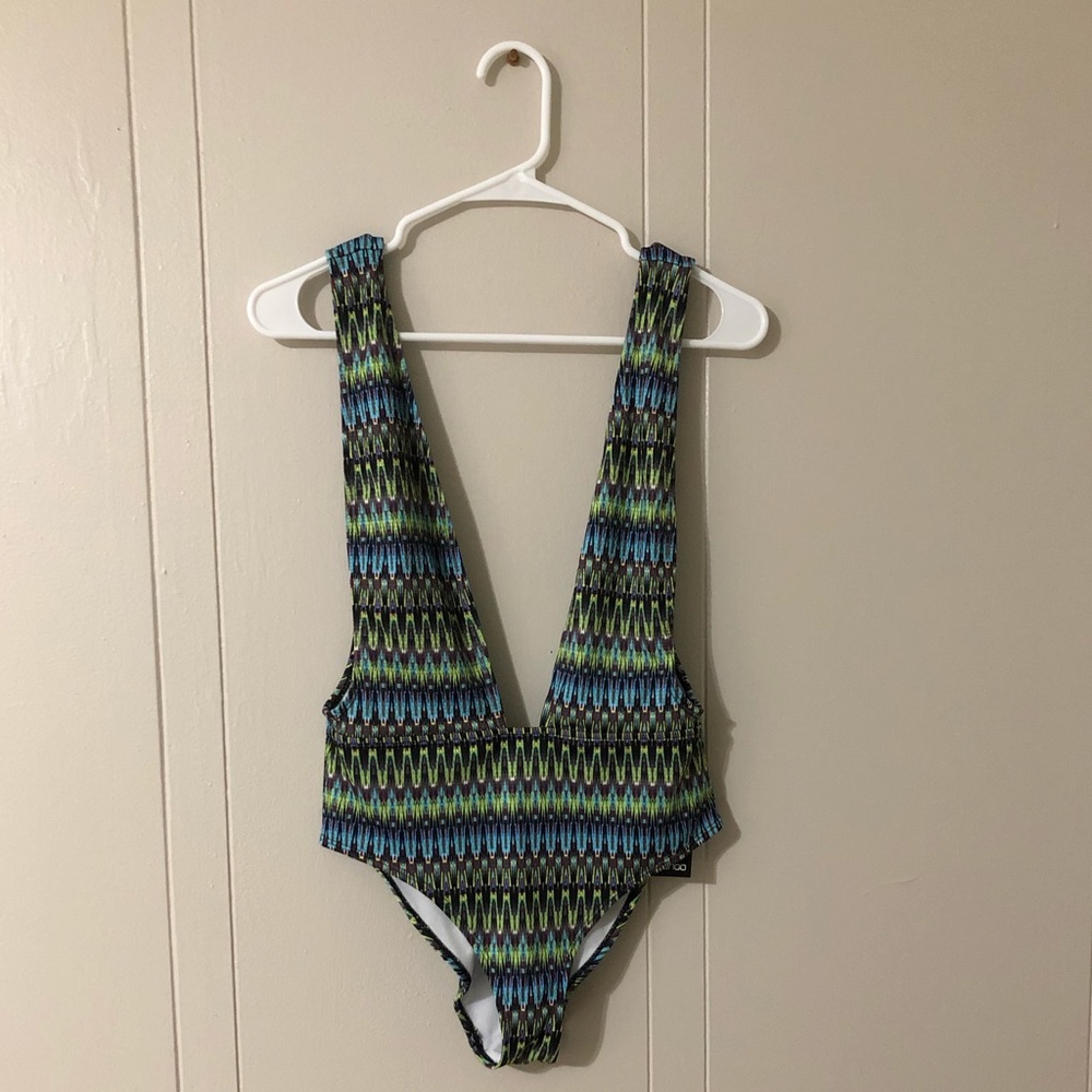 Boohoo one piece swimsuit NWT! Never worn!